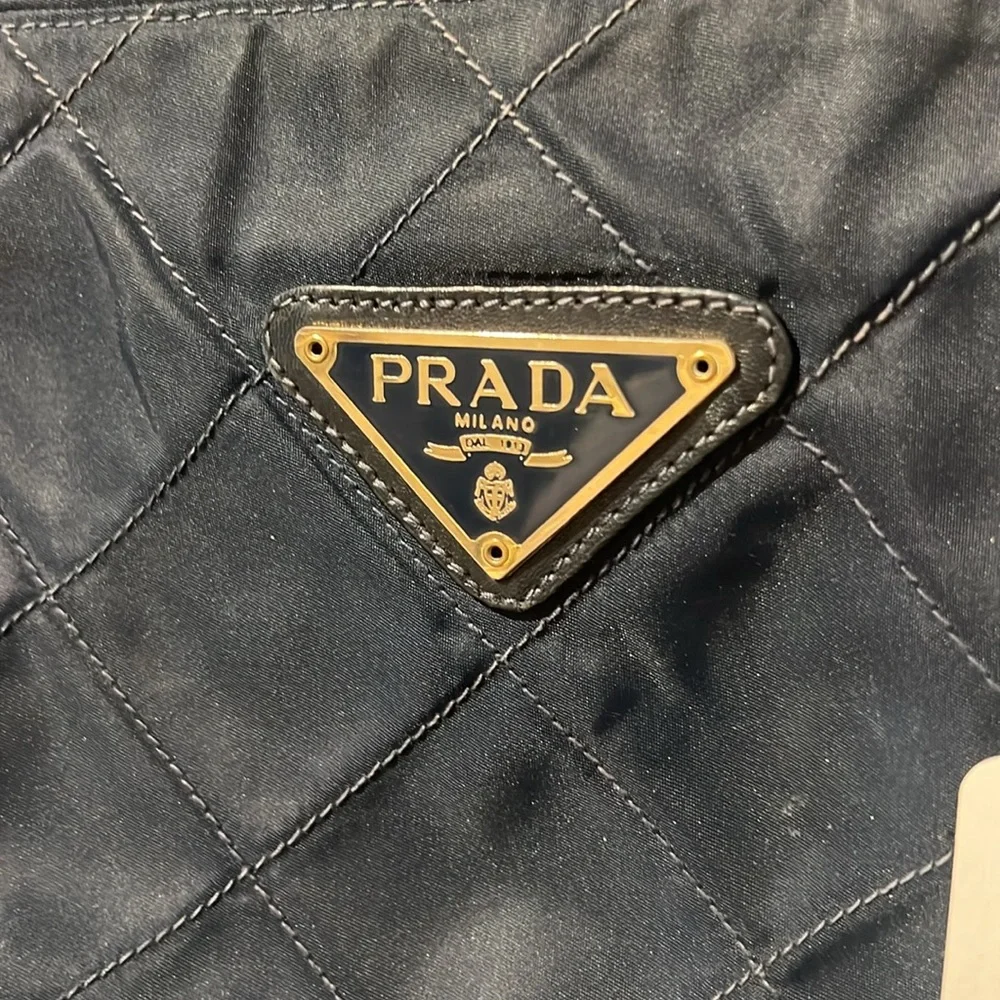 Prada Navy Blue Quilted Shoulder Bag- AUTHENTIC ✨ - Picture 3 of 13